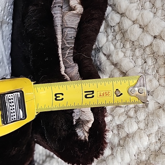 Vintage  Mouton jacket.  Deep  rich plush brown. - Picture 14 of 16